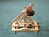 small hinged counter weight trebuchet plans